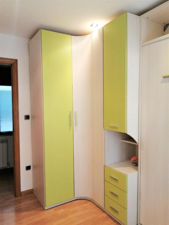 Apartamento Huesca Exterior photo